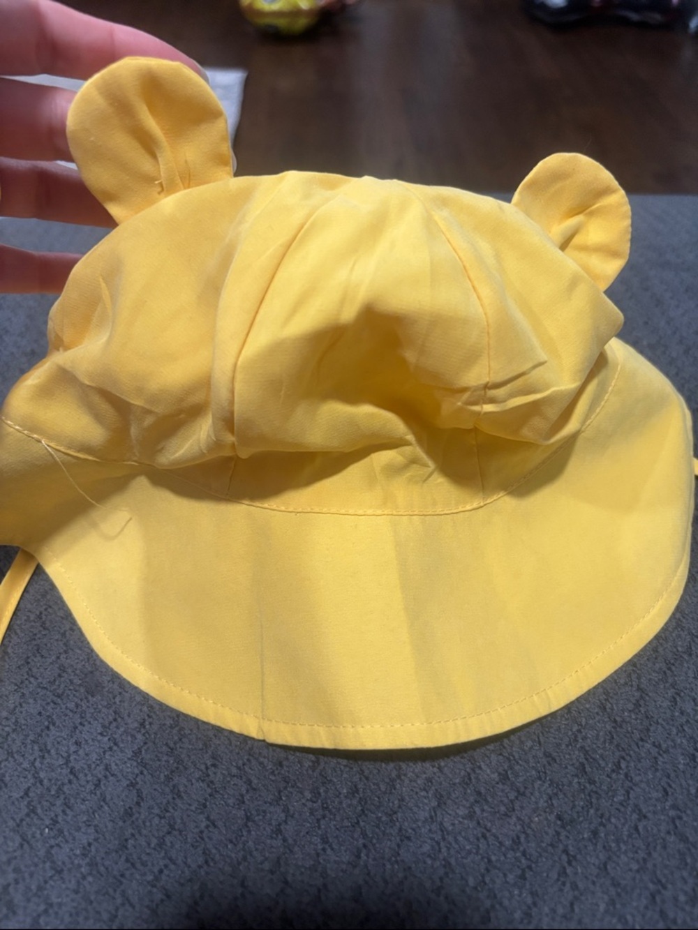 🟢10/$10 - yellow hat